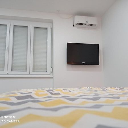 Mars Apartment บันยาลูกา ภายนอก รูปภาพ